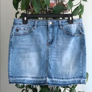 Kancan mini jean skirt